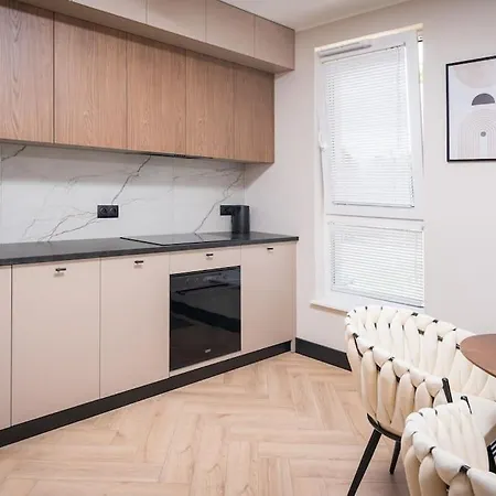 Old Premium By Rent4you Апартаменты *